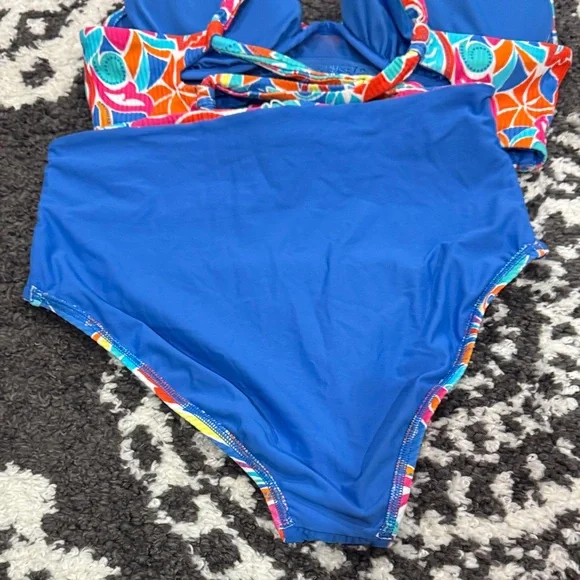 Women’s sunsets festive floral ribbed Elsie top capri bottom bikini 34 G M - Picture 9 of 9